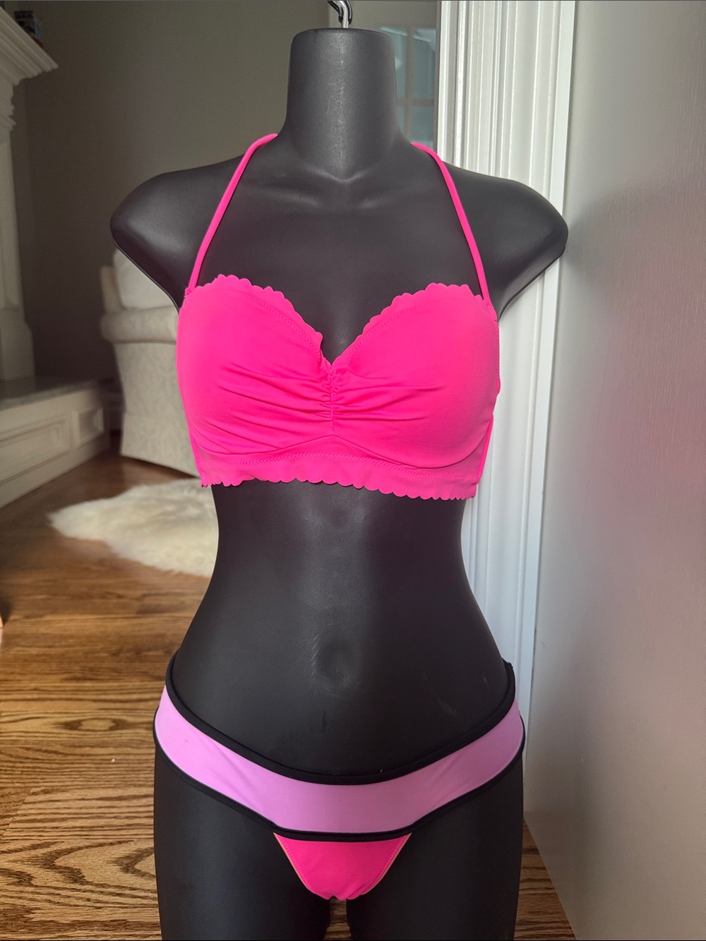 Victoria's Secret Pink Scallop Trim Bikini Set with Lilac & Black Accents 32C XS